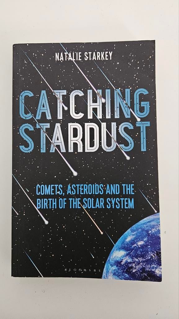 Catching Stardust - Natalie Starkey, Ophalen, Zo goed als nieuw, Natalie Starkey, Natuurwetenschap
