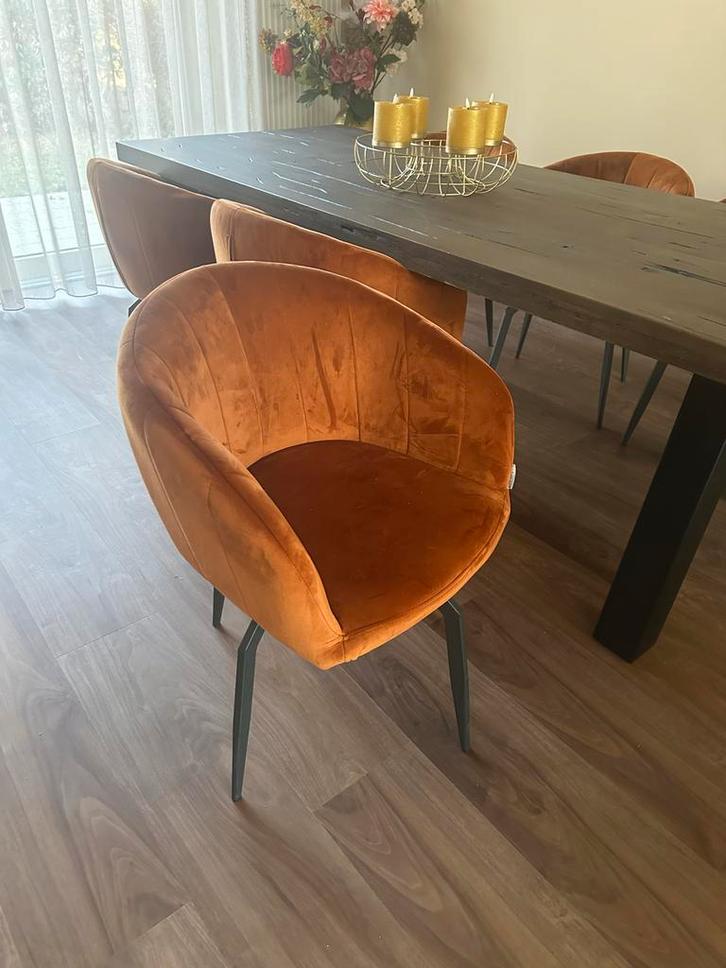 6 Colmore Velvet Stoelen met Draaipoot - Weinig Gebruikt, Huis en Inrichting, Stoelen, Zo goed als nieuw, Vijf, Zes of meer stoelen