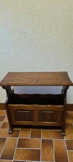 Kranten / Lectuur bijzettafel, Ophalen of Verzenden, Gebruikt