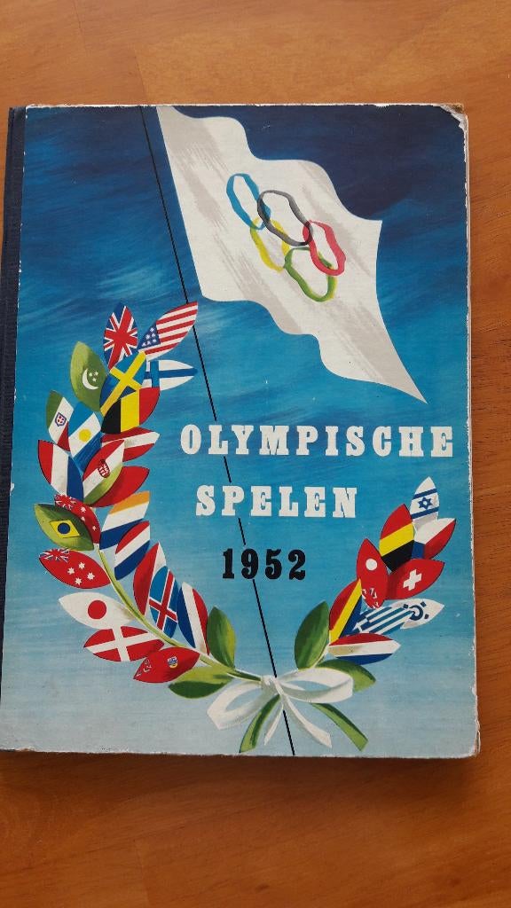 Oud boek - Olympische Spelen 1952, Boeken, Ophalen of Verzenden, Gelezen, Overige sporten