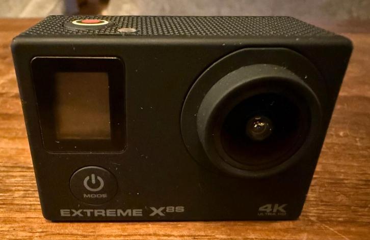 Actie camera met veel accessoires - weinig gebruikt!, Audio, Tv en Foto, Actiecamera's, Ophalen of Verzenden