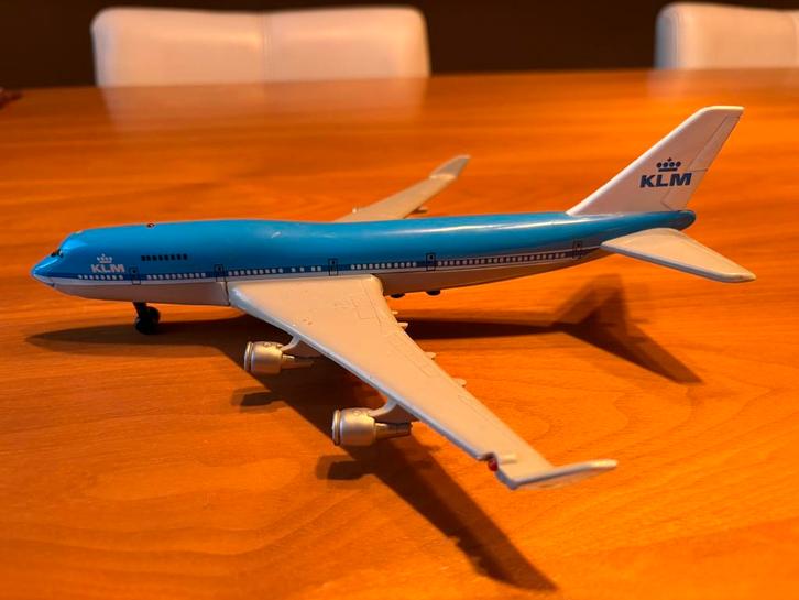 KLM modelvliegtuig Boeing 747, Verzamelen, Luchtvaart en Vliegtuigspotten, Zo goed als nieuw, Schaalmodel, Ophalen of Verzenden