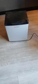 Compacte Koelkast - Ideaal voor Kleine Ruimtes, Ophalen of Verzenden, Minder dan 75 liter, Energieklasse A of zuiniger, Zonder vriesvak