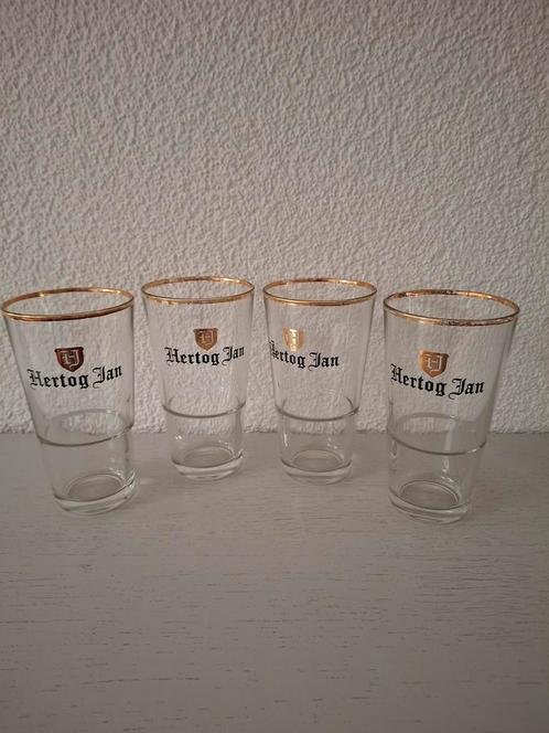 Set van 4 glazen/ vaasjes van Hertog Jan, Verzamelen, Glas en Borrelglaasjes, Zo goed als nieuw, Bierglas, Ophalen of Verzenden