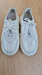 Ugg gebroken witte sneaker mt 39, Ophalen of Verzenden, Zo goed als nieuw, Wit, Sneakers of Gympen