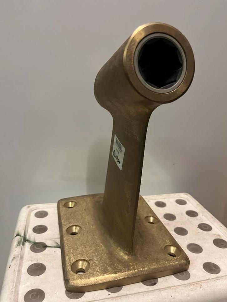 Bronzen schroefas uithouder, Watersport en Boten, Accessoires en Onderhoud, Nieuw, Motor en Techniek, Ophalen