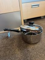 Steelpan 20 cm met deksel, Ophalen of Verzenden, Zo goed als nieuw, Rvs, Pannenset