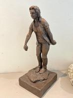Beeldje Jeu de Boule speelster., Ophalen