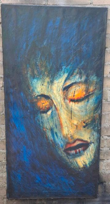 Une jeune femme rencontre l'obscurité bleue. 50/100 cm. beschikbaar voor biedingen