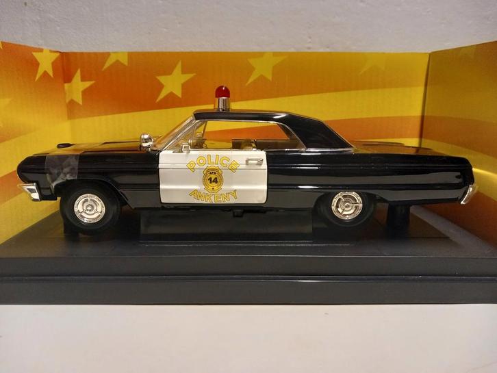 Chevrolet Impala Police car 1964 ERTL Limited metal 1:18 KRD, Hobby en Vrije tijd, Modelauto's | 1:18, Zo goed als nieuw, Auto