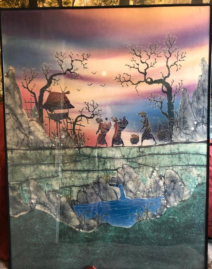 Batik schilderijen op satijn, Manyk, 1985, Antiek en Kunst, Kunst | Schilderijen | Klassiek, Ophalen