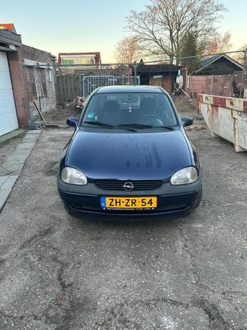 Opel Corsa-B 1.2 I 16V 5D 1999 Blauw beschikbaar voor biedingen