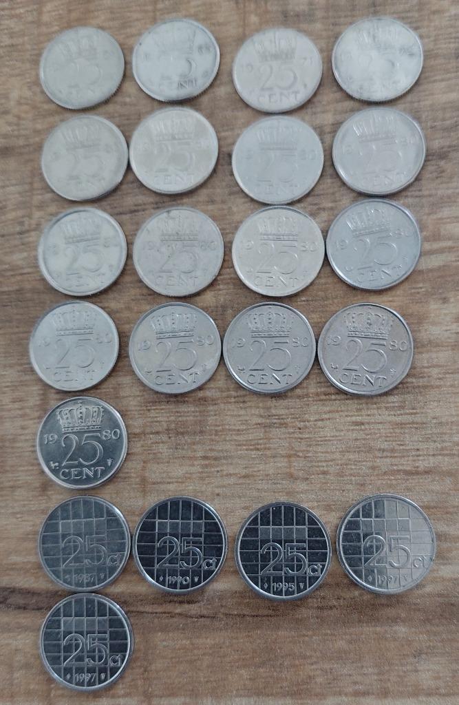 Nederland, 22 stuks munten van 25 cent uit diverse jaren., Postzegels en Munten, Munten | Nederland, Losse munt, 25 cent, Koningin Juliana