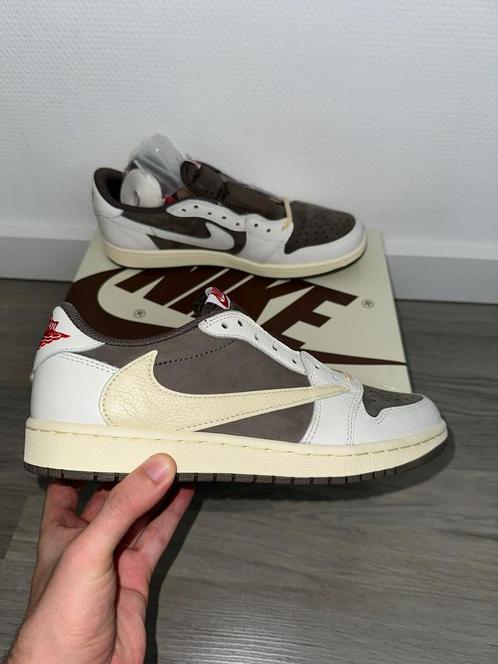 Nike Air Jordan 1 Low Travis Scott Reverse Mocha, Kleding | Heren, Schoenen, Zo goed als nieuw, Bruin, Ophalen of Verzenden