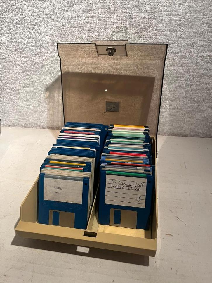 Commodore Amiga diskettes, ca 100 stuks (2/4), Computers en Software, Vintage Computers, Ophalen of Verzenden