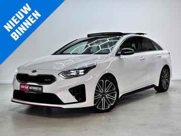 Kia Ceed 1.6T-GDi GT 204PK-Pano-Camera-Navi beschikbaar voor biedingen