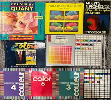 Boeken KLEUREN Kleurenleer beschikbaar voor biedingen
