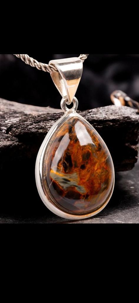 Zilveren sterling hanger met Pietersiet., Sieraden, Tassen en Uiterlijk, Kettinghangers, Nieuw, Zilver, Bruin, Overige voorstellingen