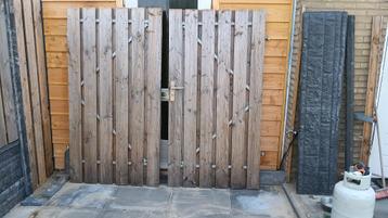 Dubbelle Douglas tuinpoort/deuren 2x100br x 190h beschikbaar voor biedingen