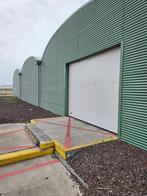 Stalen loodsen 2 x220m2 / 1x 1980m2, Ophalen, Zo goed als nieuw, IJzer