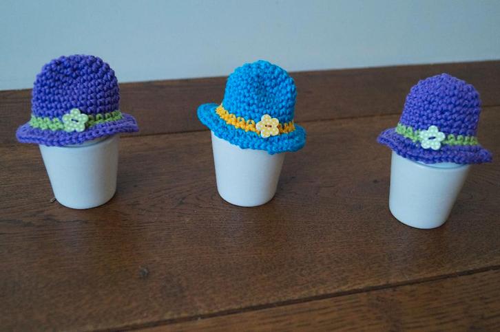 Gehaakte eierwarmers, Huis en Inrichting, Keuken | Textiel, Nieuw, Overige typen, Paars, Ophalen of Verzenden