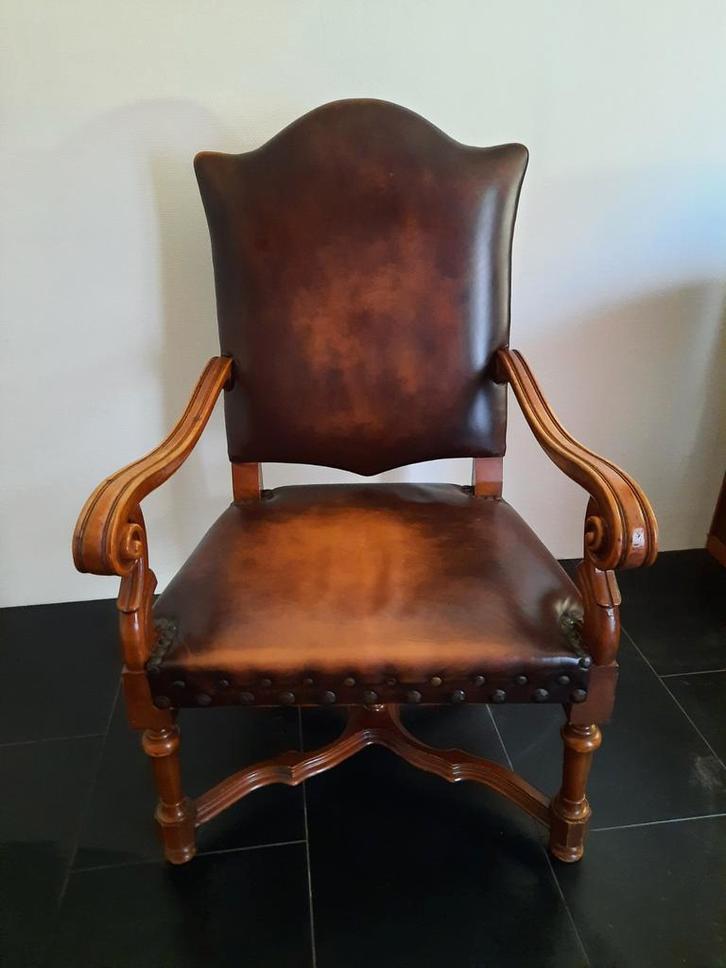 Kerstman/Sinterklaas stoel - Eikenhout & Leer, Huis en Inrichting, Stoelen, Zo goed als nieuw, Eén, Leer, Bruin, Ophalen