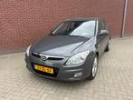 Hyundai I30 1.6i Dynamic Automaat / Nap / Airco / Cruise con, Gebruikt, 1591 cc, 122 pk, I30