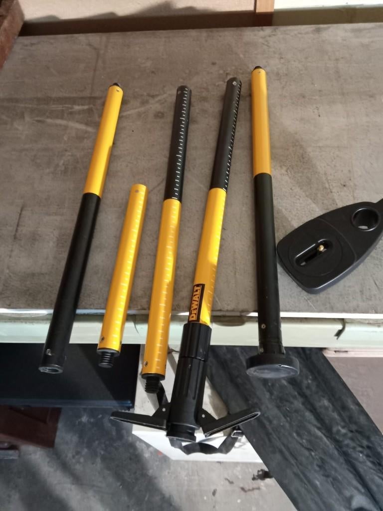 statief De Walt Laser, Doe-het-zelf en Verbouw, Ophalen, Zo goed als nieuw