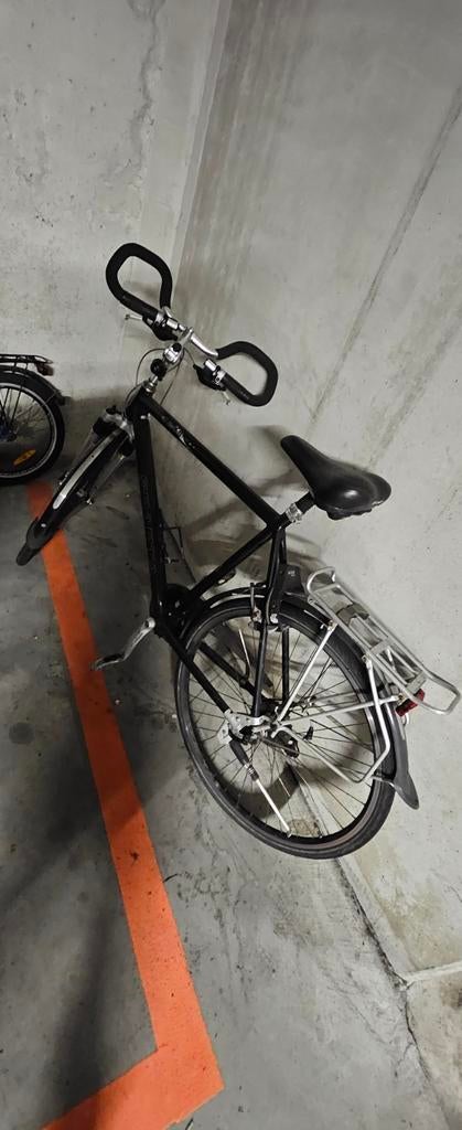Fiets met versnellingen moet een nieuwe ketting op, Fietsen en Brommers, Fietsen | Heren | Herenfietsen, Ophalen, Gebruikt, Overige merken