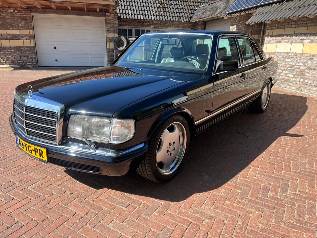 Mercedes 500se 1981, Auto's, Automaat, Achterwielaandrijving, Zwart, Grijs