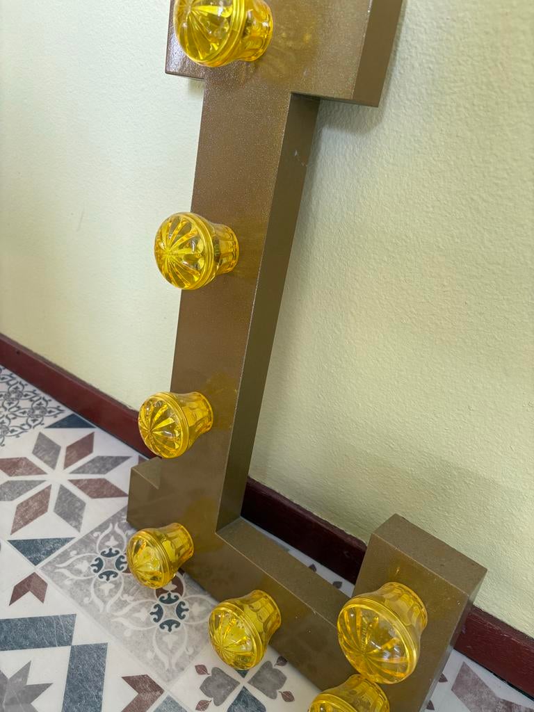 Twee verlichte kermis/circus letters (R en L) - 55cm, Verzamelen, Merken en Reclamevoorwerpen, Ophalen of Verzenden, Gebruikt