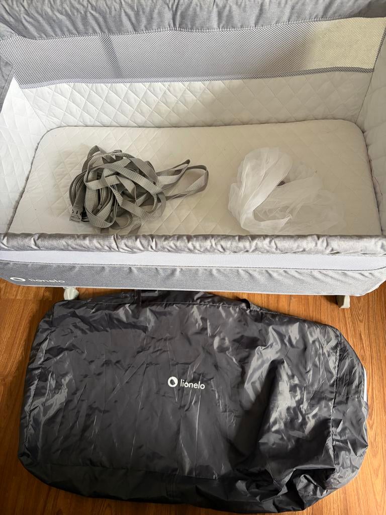 Lionelo co-sleeper wieg, Ophalen, Gebruikt, Wieg