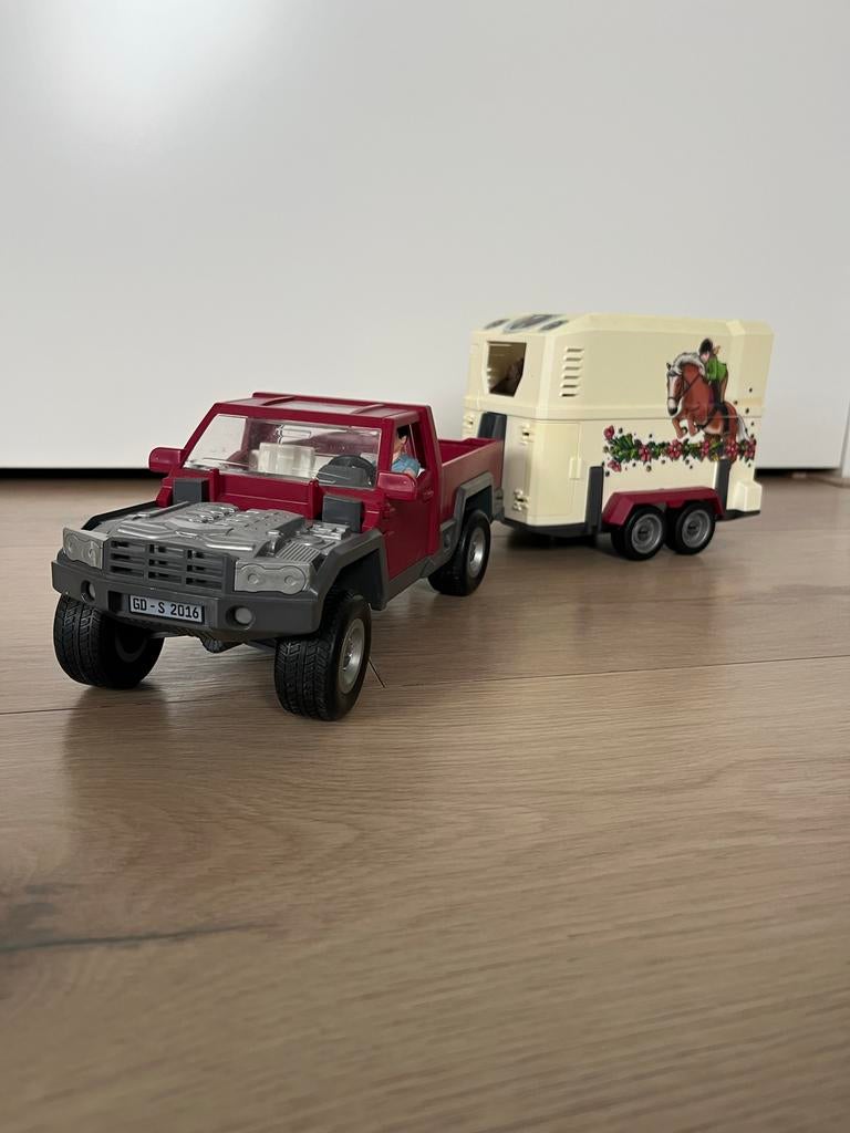 Schleich Trailer met Auto en Paard, Kinderen en Baby's, Speelgoed | Overig, Ophalen of Verzenden, Zo goed als nieuw, Jongen of Meisje