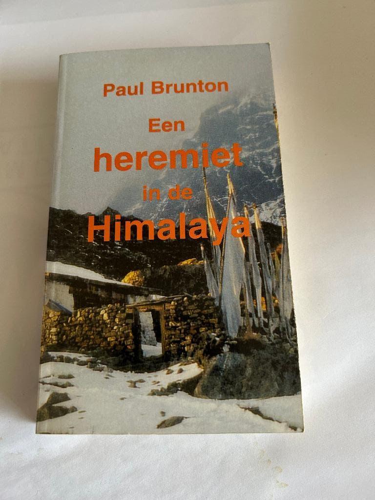Paul Brunton Een Heremiet in de Himalaya, Boeken, Ophalen of Verzenden, Zo goed als nieuw, Spiritualiteit algemeen, Achtergrond en Informatie
