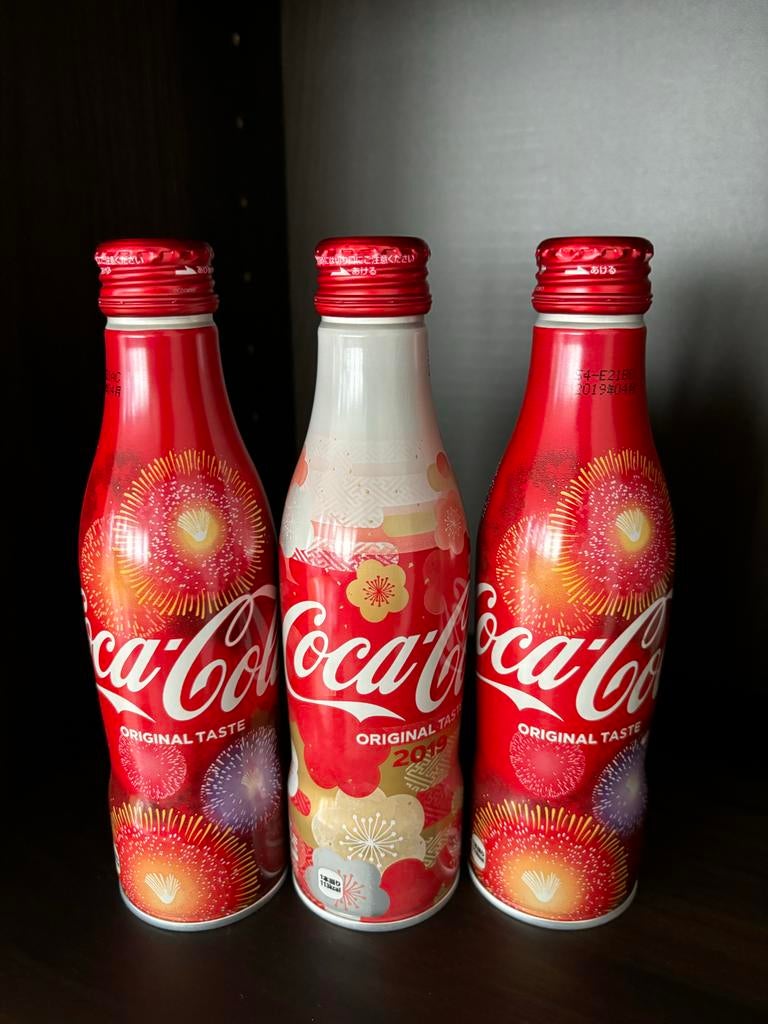 Coca Cola aluminium flesjes Japan limited edition, Ophalen of Verzenden, Gebruikt, Verpakking