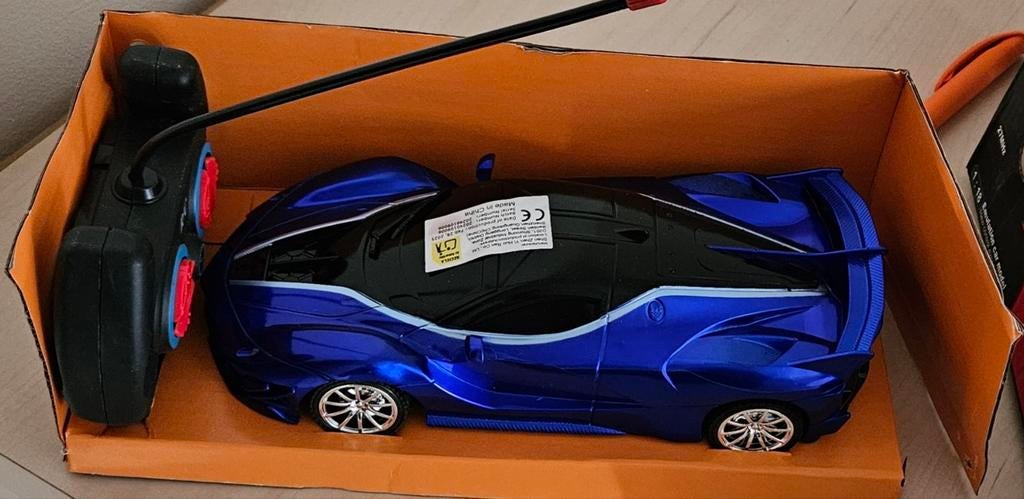 Bestuurbare auto, Hobby en Vrije tijd, Modelbouw | Radiografisch | Auto's, Ophalen of Verzenden, Nieuw, Overige schalen, Auto offroad