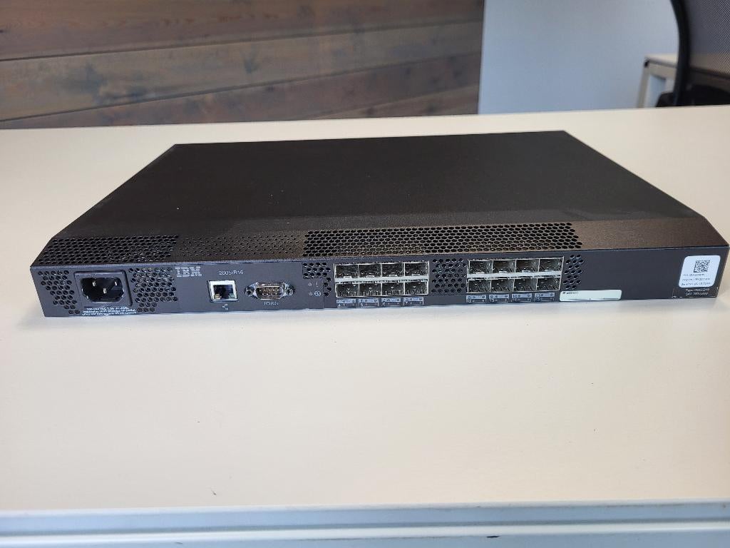 IBM 2005-B16, Gebruikt, Ophalen of Verzenden, Ibmidsupportuk@ibm.com, IBM