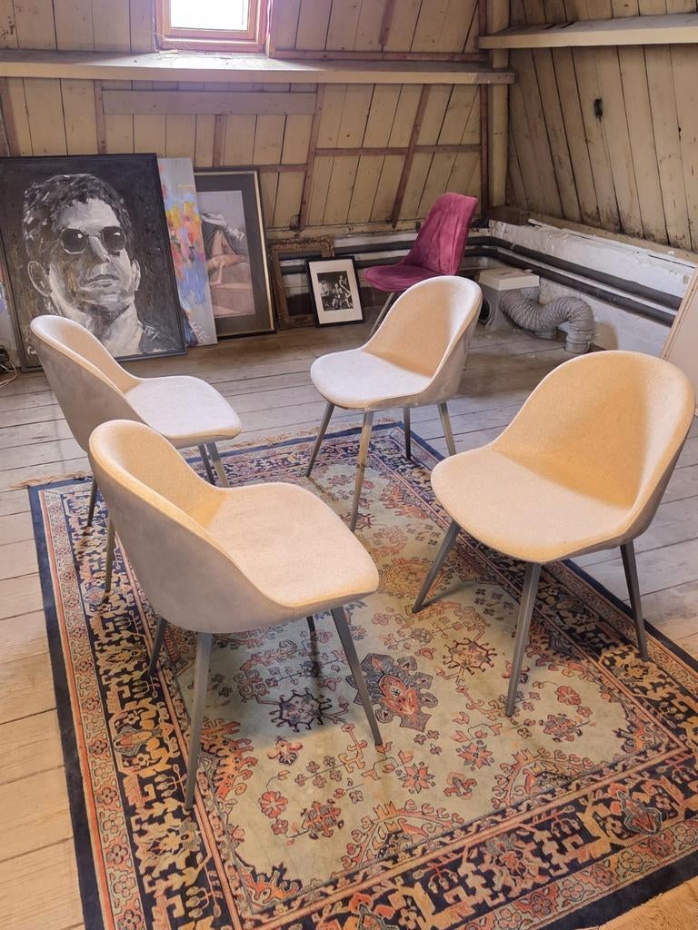 4 eetkamerstoelen van MIDJ, Ophalen of Verzenden, Overige kleuren, Stof