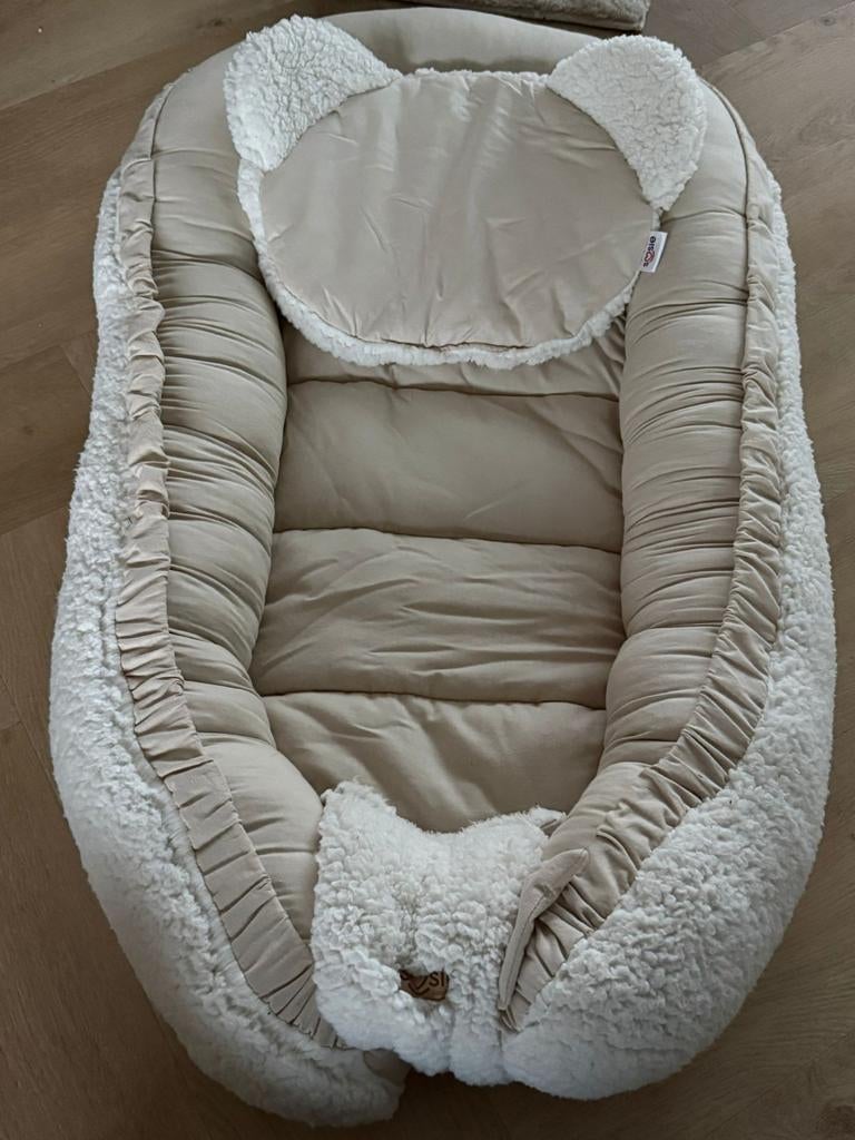 Soosie  baby nestje, Ophalen, Zo goed als nieuw, Overige typen