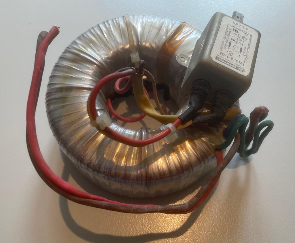 Ringkern Transformator 2x12V/8,33A, Hobby en Vrije tijd, Elektronica-componenten, Ophalen of Verzenden, Gebruikt