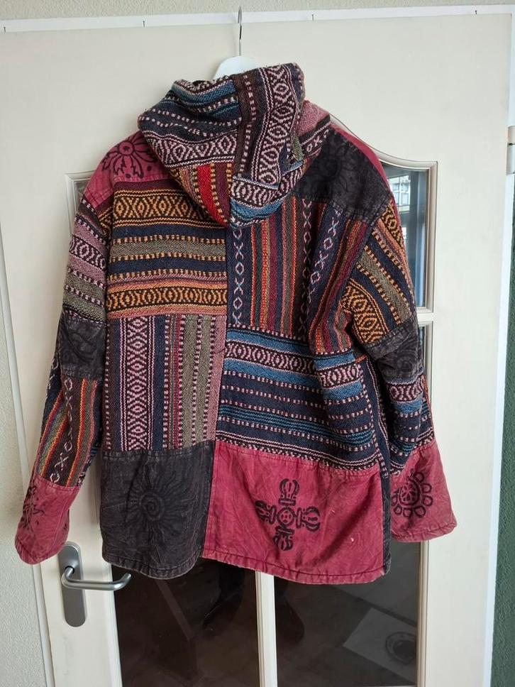 Warme handgemaakte jas uit Nepal - Patchwork design, Kleding | Dames, Jassen | Winter, Gedragen, Maat 38/40 (M), Overige kleuren