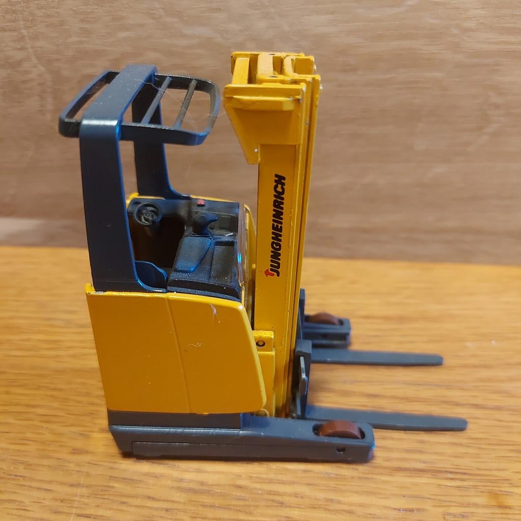 Jungheinrich Reachtruck - €25, Ophalen of Verzenden