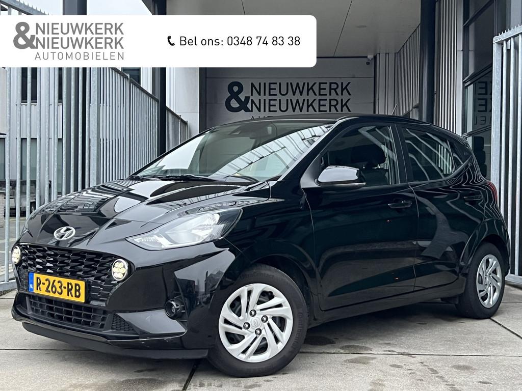 Hyundai i10 1.0 Comfort Smart | CAMERA | NAVI | CARPLAY / AN, Voorwielaandrijving, Stof, Gebruikt, 899 kg