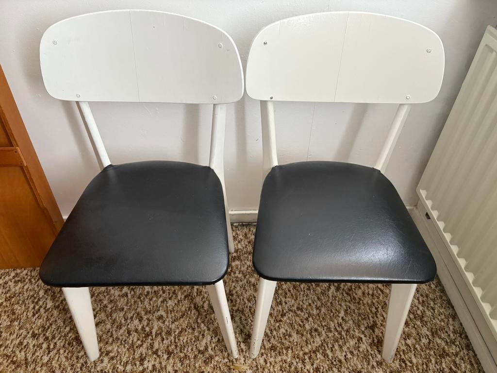 2 vintage stoelen jaren 60, Huis en Inrichting, Stoelen, Ophalen, Zo goed als nieuw, Twee