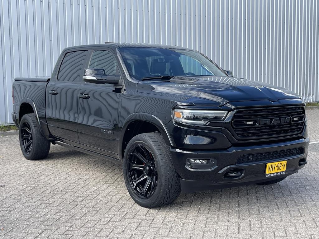 Dodge Ram 1500 pick up 4x4 Crew Cab Limited Night LPG, Auto's, Automaat, Gebruikt, 8 cilinders, Zwart