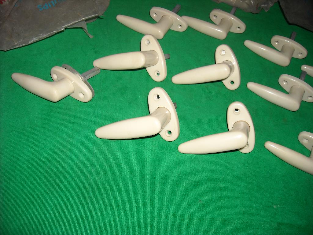 bakelieten draairaam kantelraam kruk greep raamboom klink, Ophalen of Verzenden