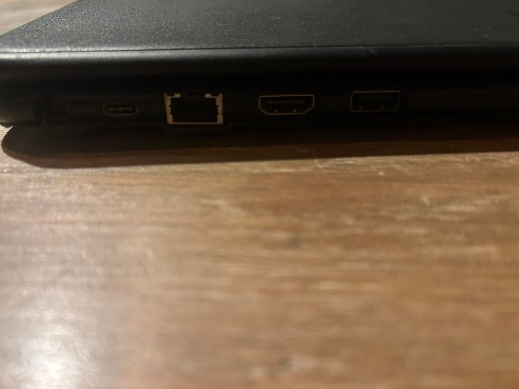 3 jaar oude  DELL laptop touchscreen met lader, Computers en Software, Windows Laptops, Ophalen of Verzenden