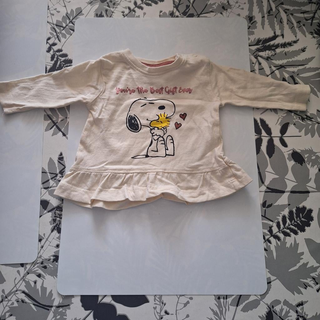 Baby Meisje Dunne Truitje Snoopy Peanuts. Maat 56., Peanuts., Ophalen of Verzenden, Zo goed als nieuw, Truitje of Vestje