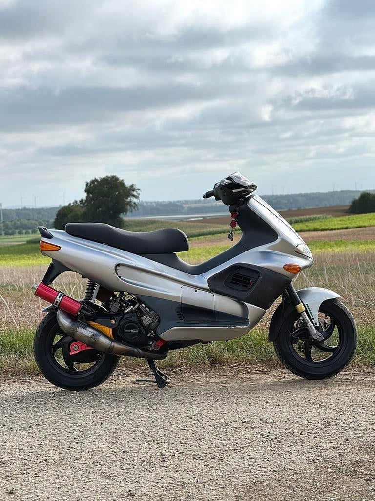 Gilera Runner a1 Ruilen zip frame (mono), Ophalen, Zo goed als nieuw