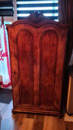 Antieke houten kast met twee deuren, Ophalen of Verzenden